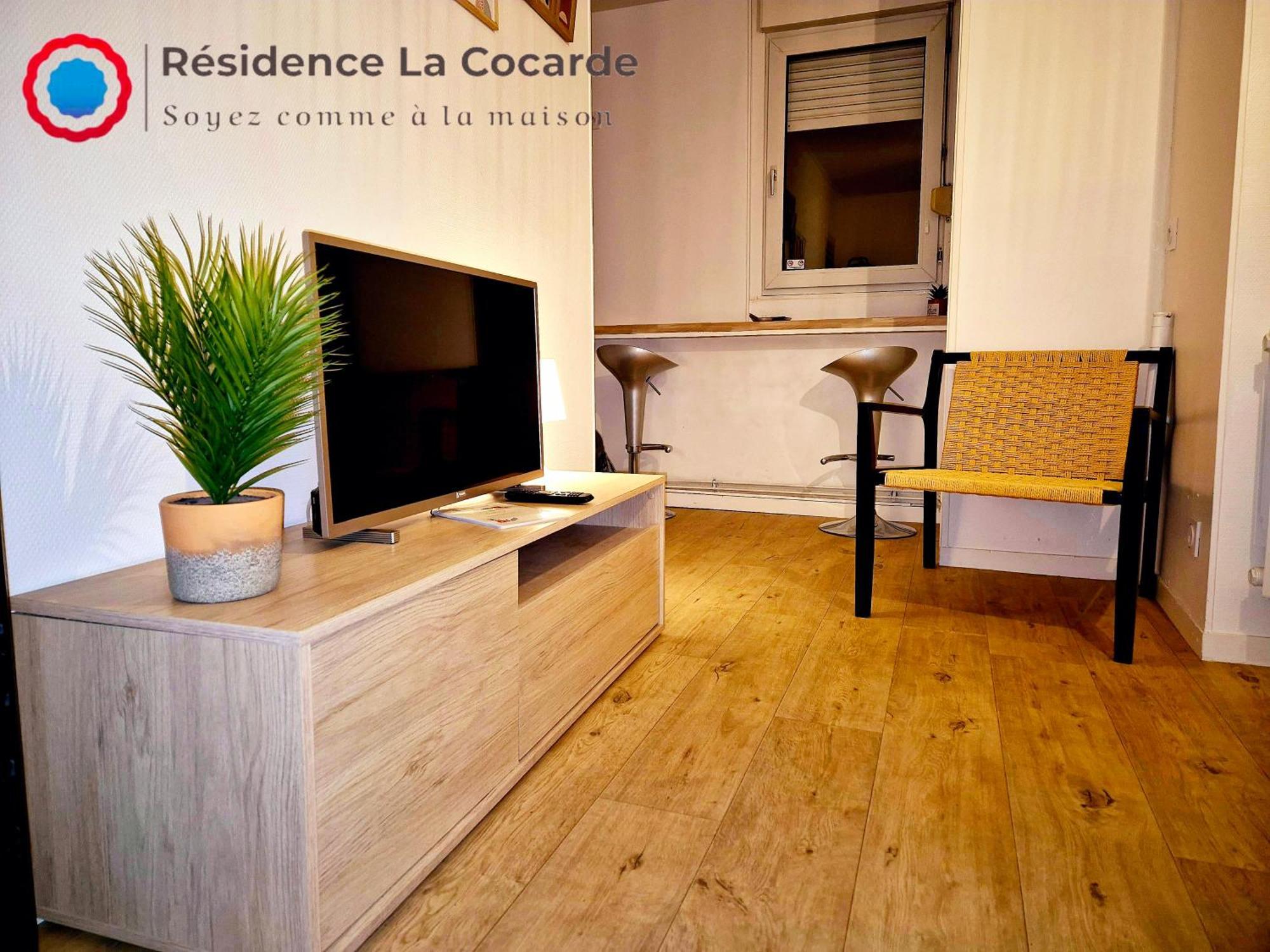 Residence La Cocarde, Suites Type Appartements Bourges Kültér fotó